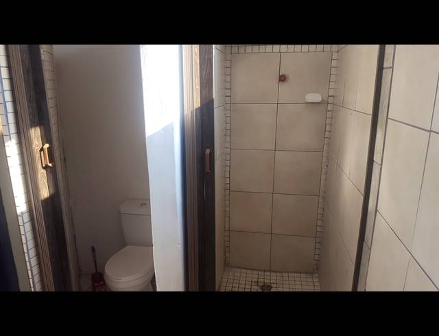10 BEDROOM GUEST HOUSE FOR SALE IN MOOILANDE